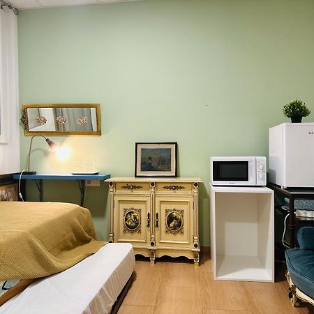 Mirador 2 Del Mercado Central - Habitacion Con Bano Privado En El Centro De La Ciudad Vella Valencia Exteriör bild