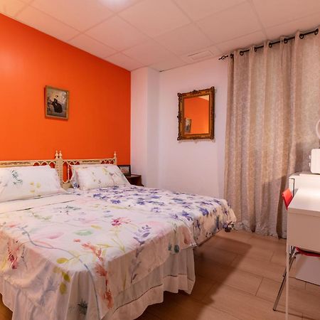 Mirador 2 Del Mercado Central - Habitacion Con Bano Privado En El Centro De La Ciudad Vella Valencia Exteriör bild