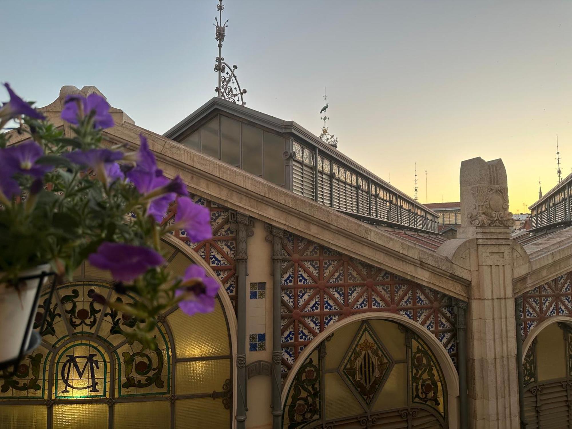 Mirador 2 Del Mercado Central - Habitacion Con Bano Privado En El Centro De La Ciudad Vella Valencia Exteriör bild