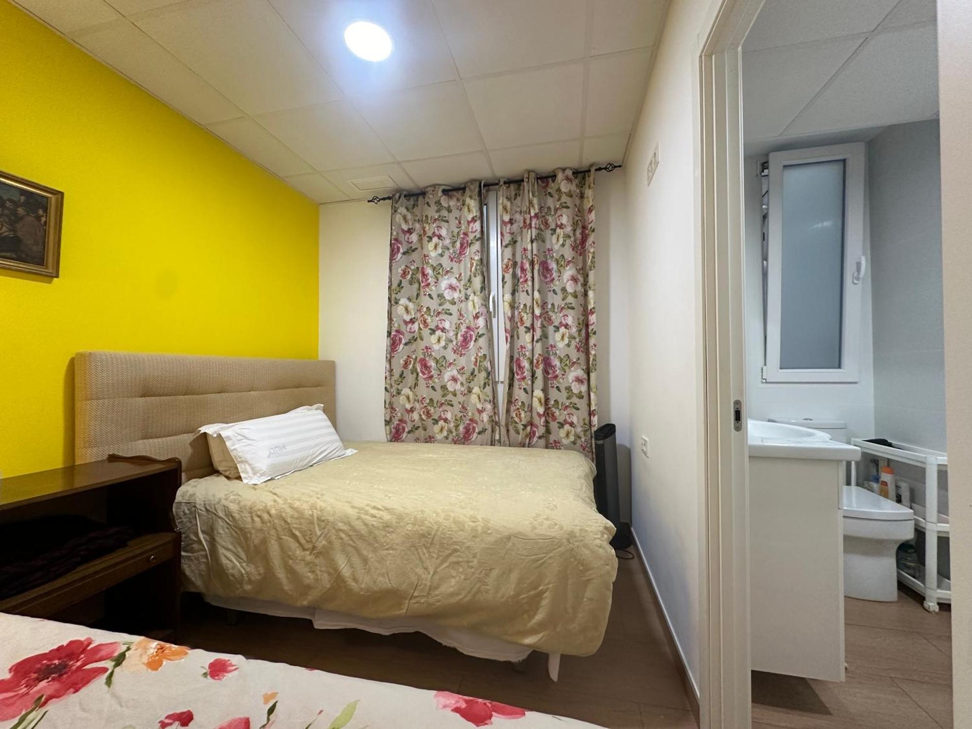 Mirador 2 Del Mercado Central - Habitacion Con Bano Privado En El Centro De La Ciudad Vella Valencia Exteriör bild