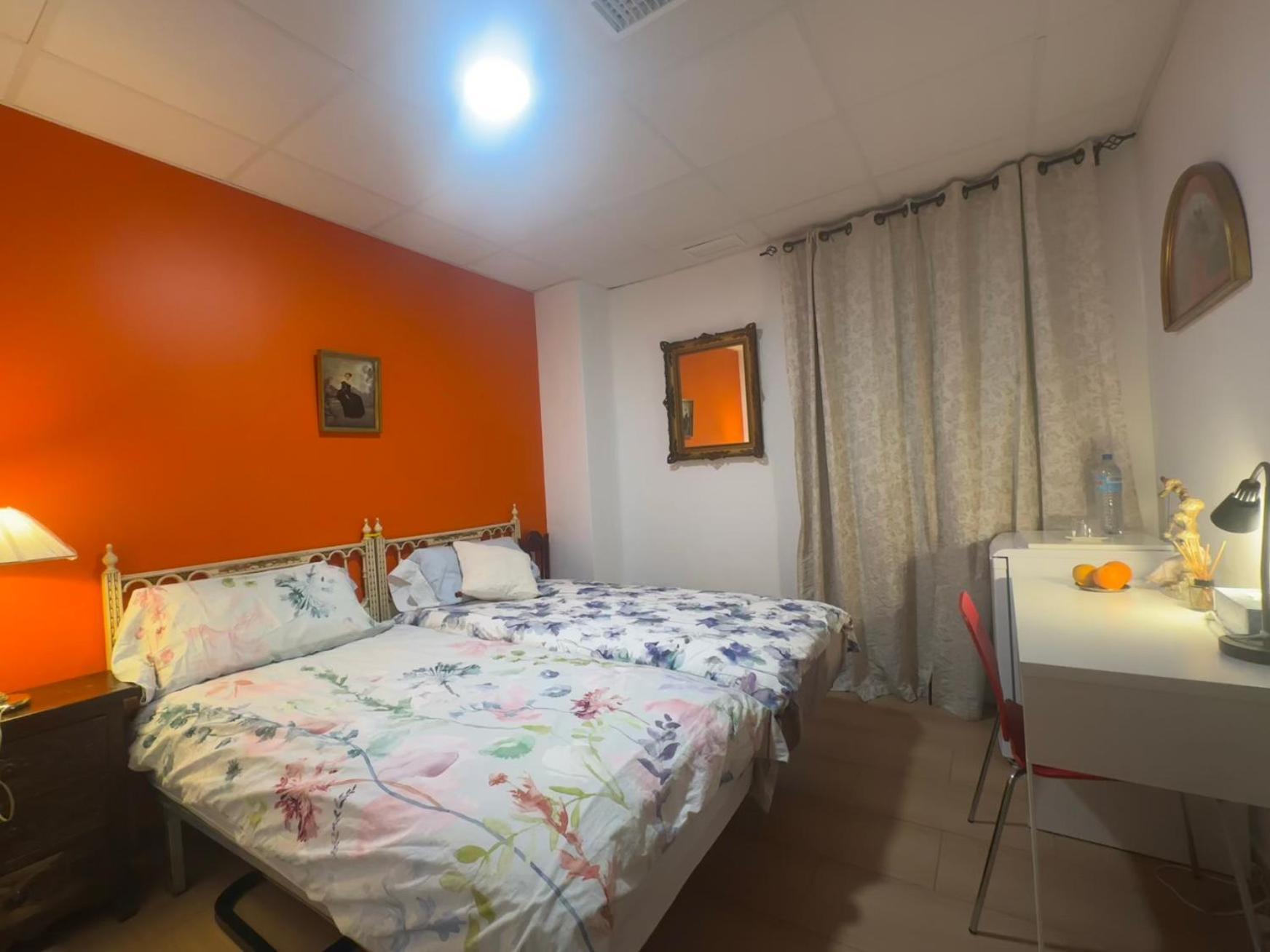 Mirador 2 Del Mercado Central - Habitacion Con Bano Privado En El Centro De La Ciudad Vella Valencia Exteriör bild