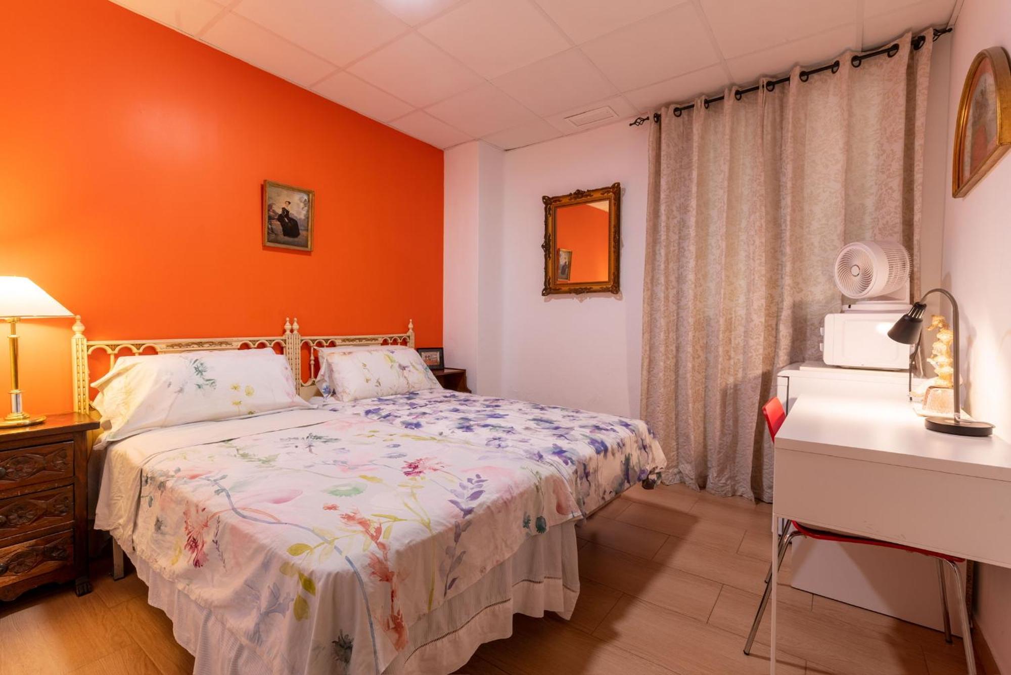 Mirador 2 Del Mercado Central - Habitacion Con Bano Privado En El Centro De La Ciudad Vella Valencia Exteriör bild